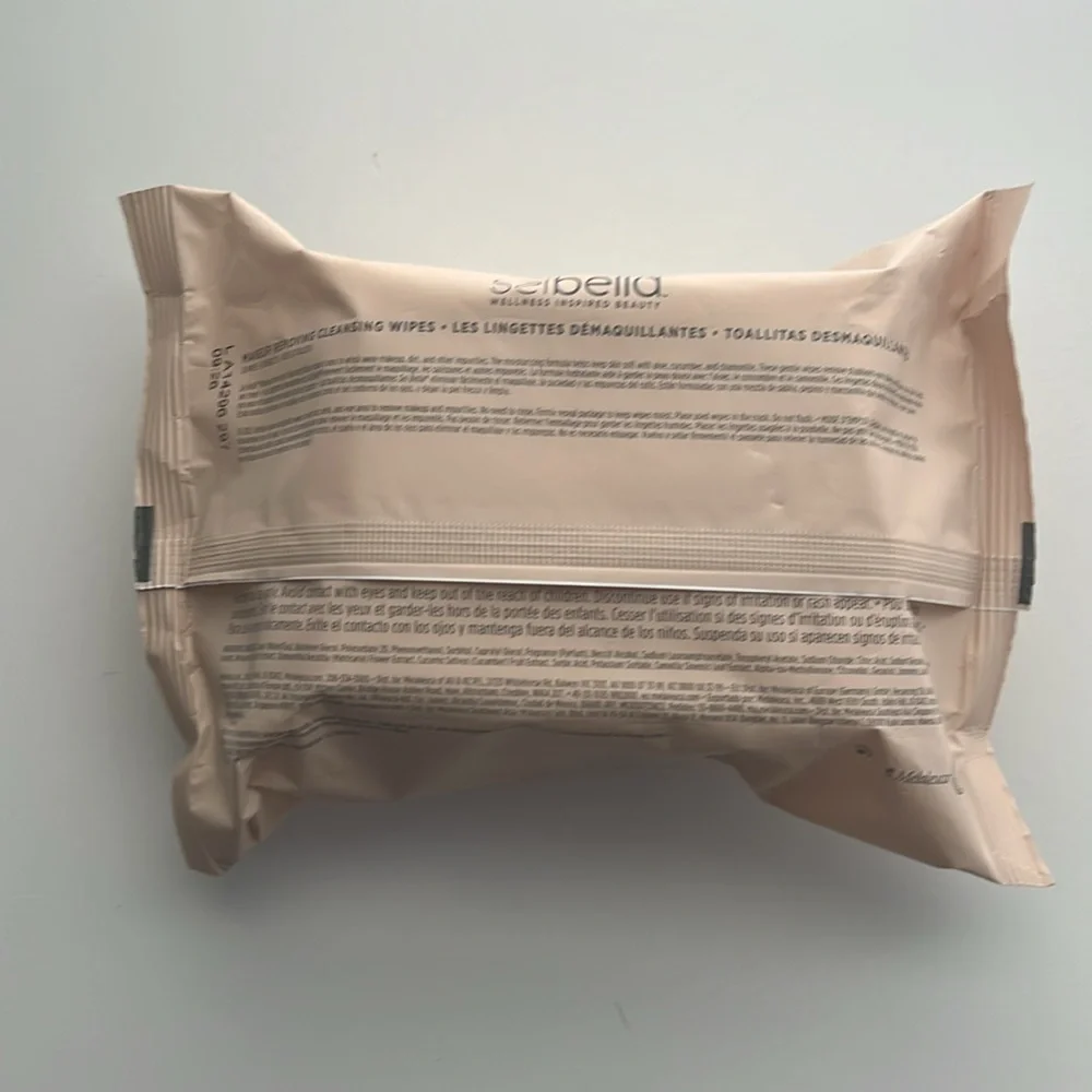 Sei Bella® Makeup Removing Cleansing Wipes